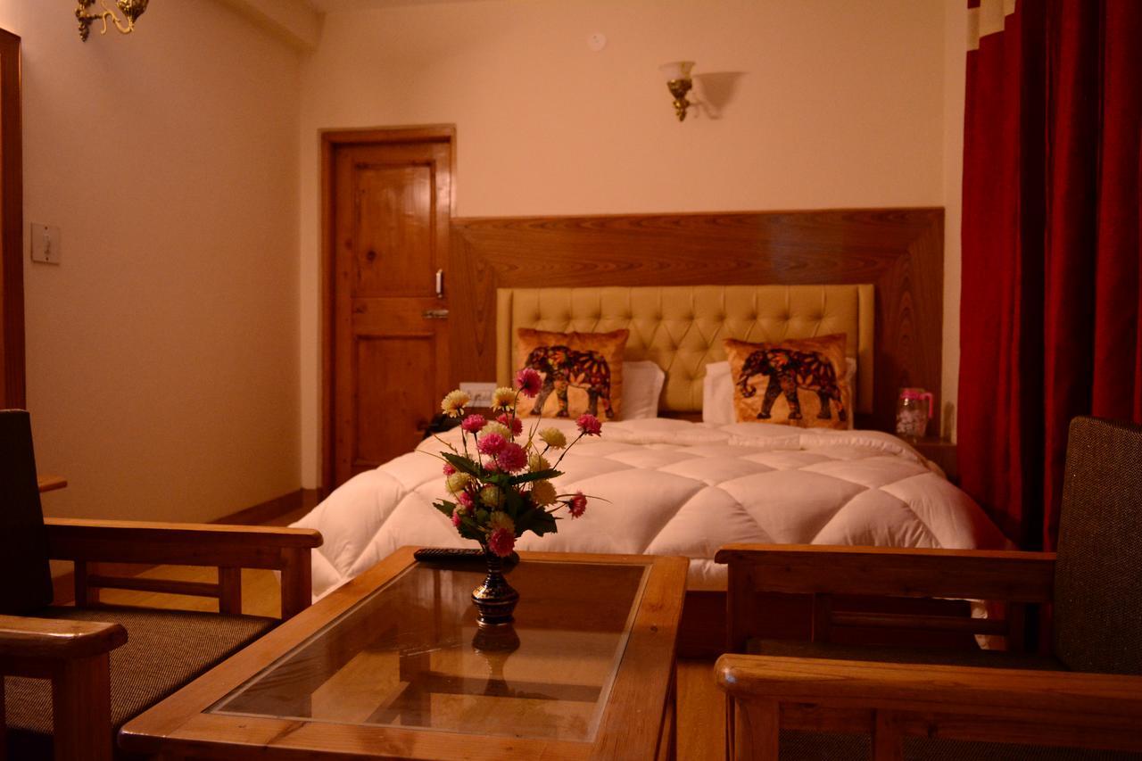Ambika Bliss Bed and Breakfast Manāli Buitenkant foto